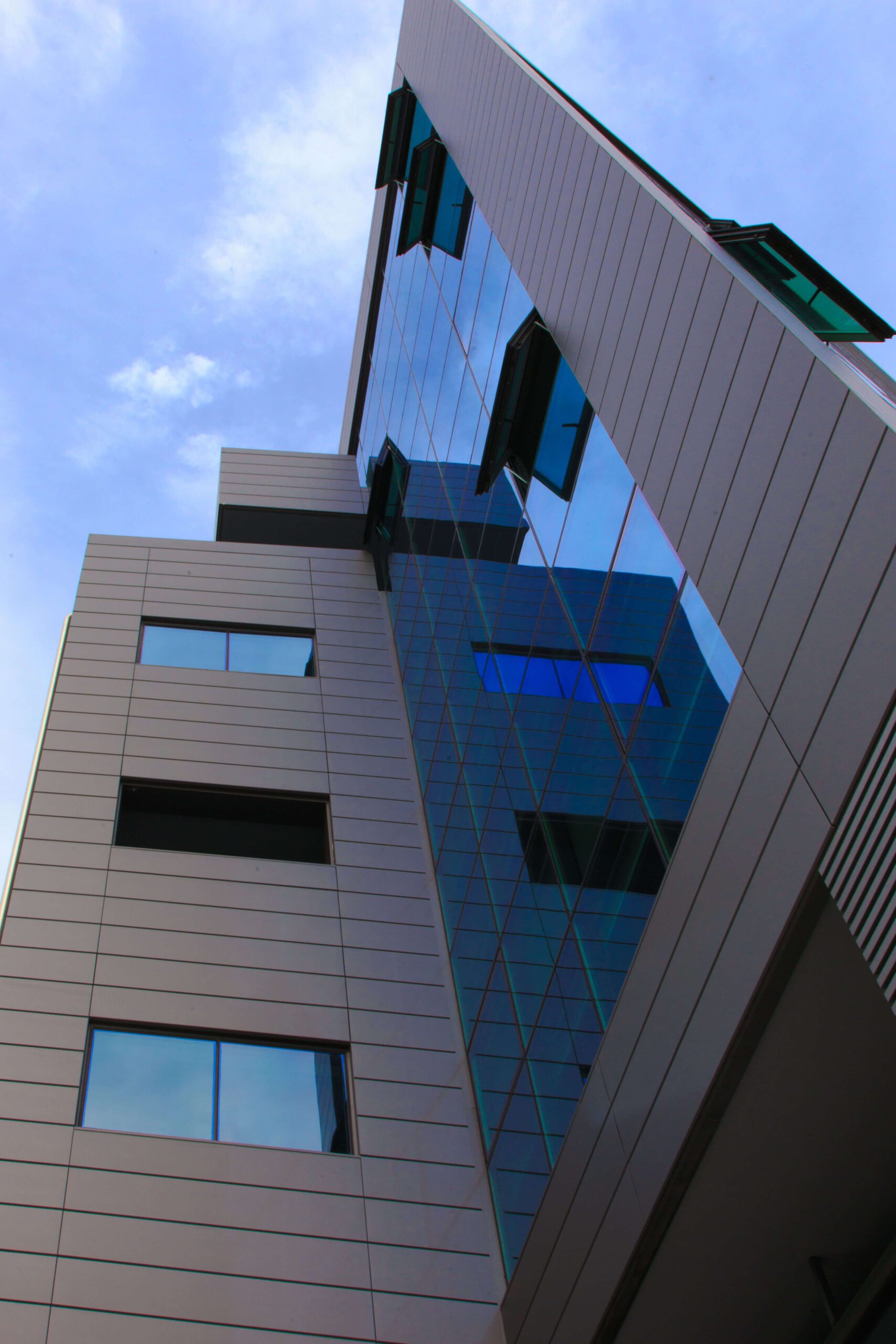 23. N1 -Steel Buildings_Newropublic_7873
