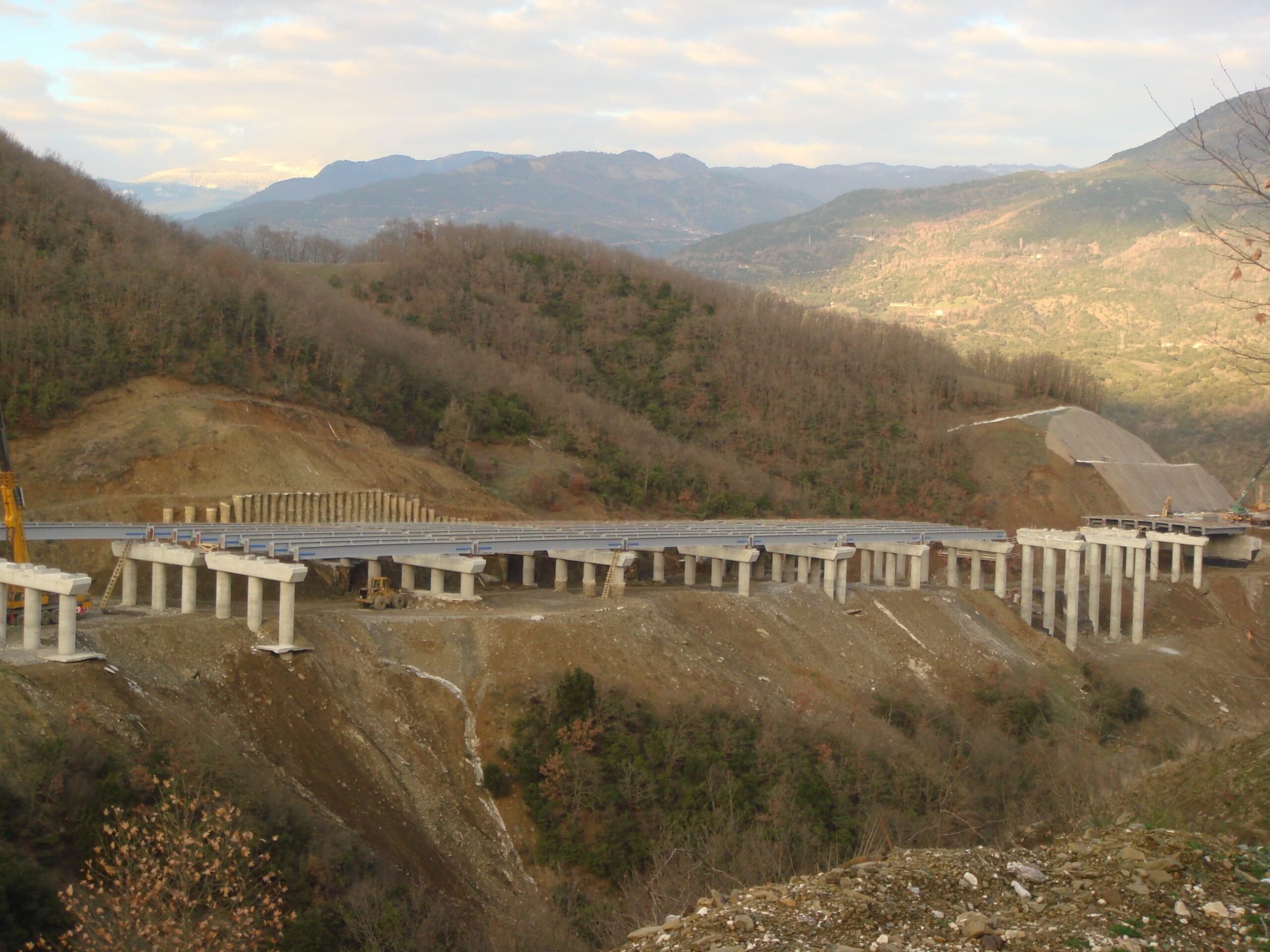 29. N1 - Steel Bridges_Egnatia Motorway T8_Installation_02537